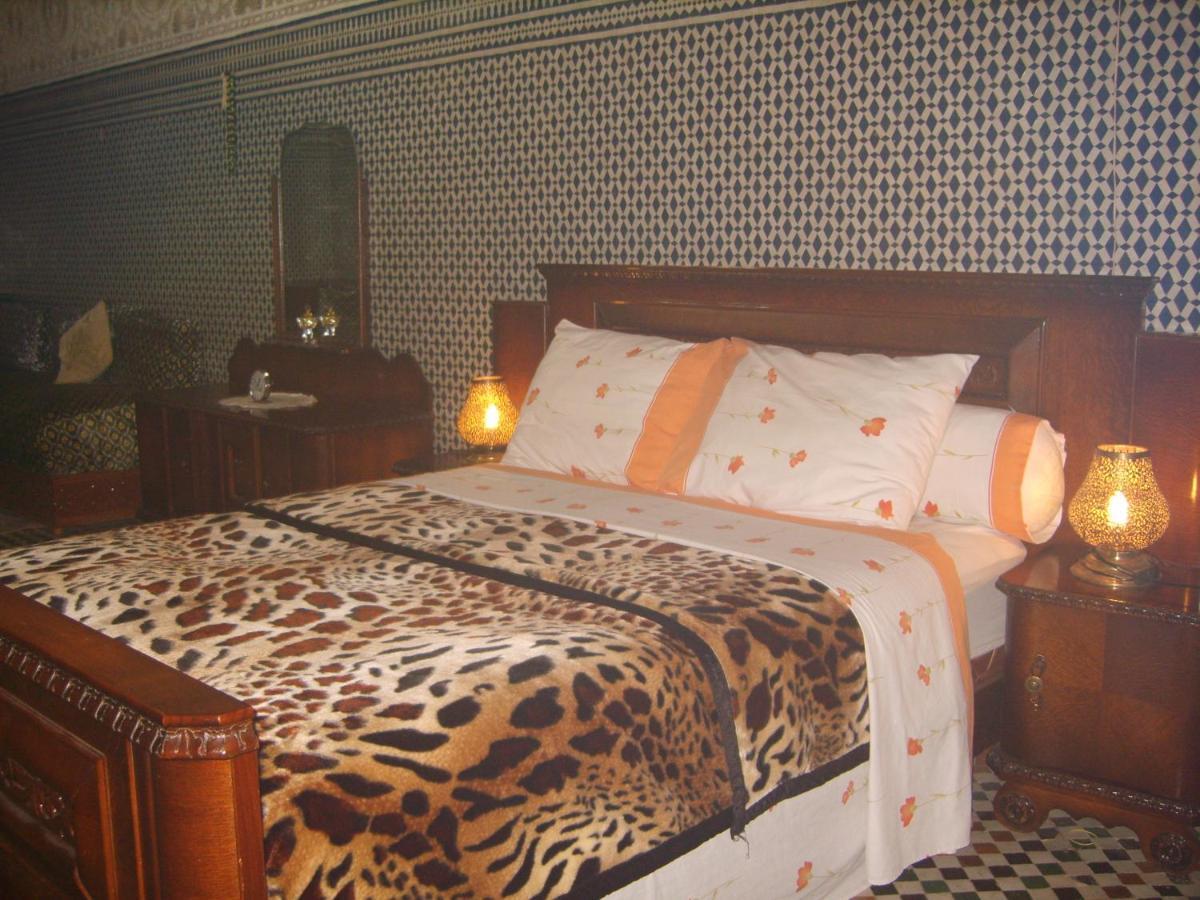 Riad Les Chrifis Fès Extérieur photo